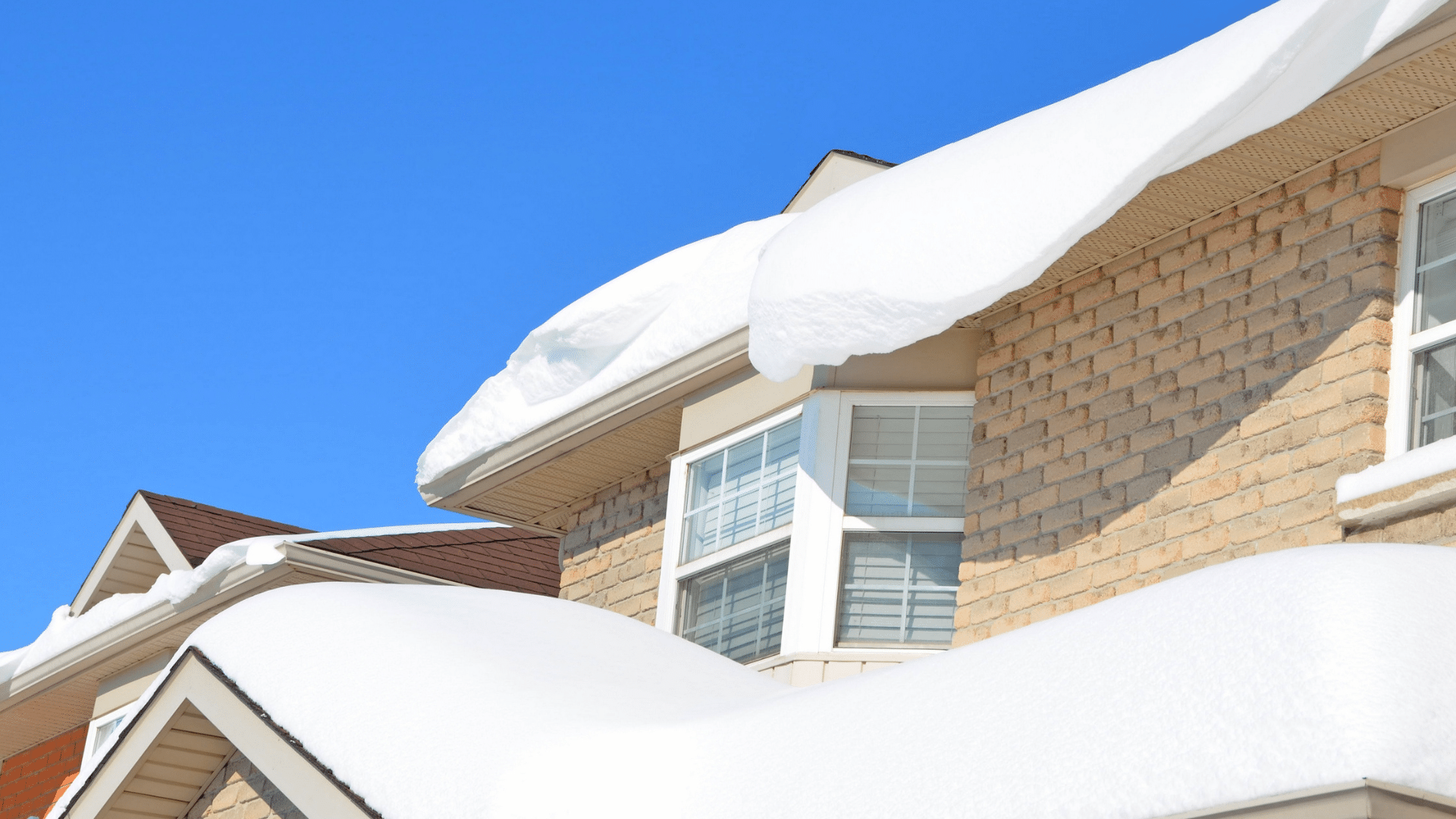 Six Common Roofing Problems in Winter